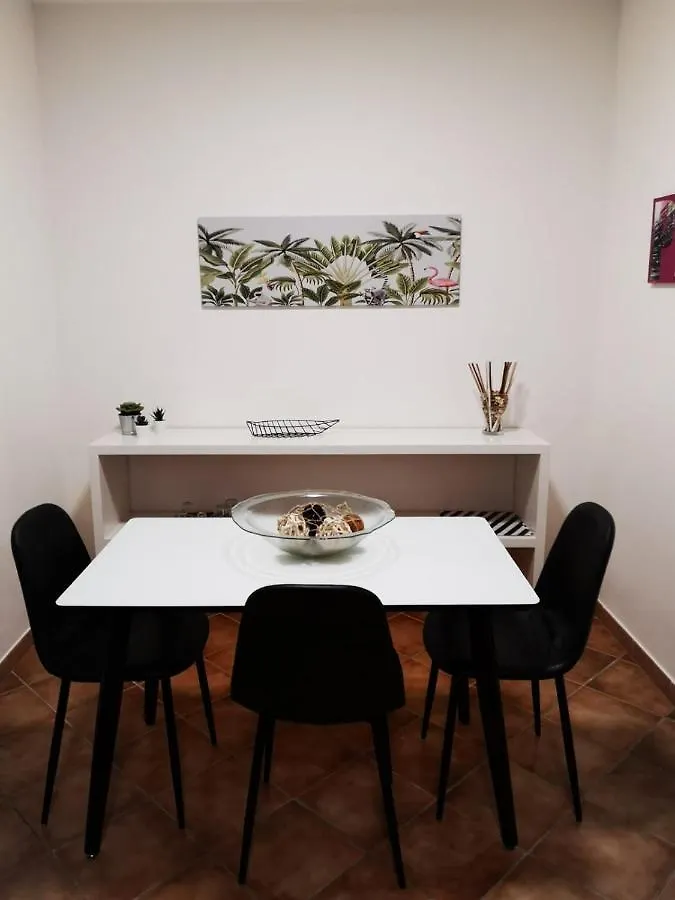 Appartamento La Casa Accanto alla Cuba Palermo Italia